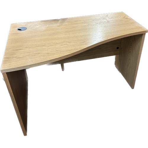 355A - Oak veneer modern corner desk, Height 29 inches, Width 47.5 inches, Depth 31.5 inches