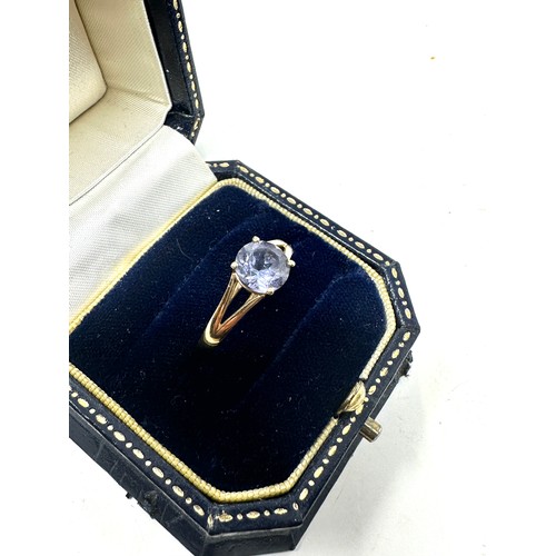 206 - 9ct gold iolite ring (2.1g)