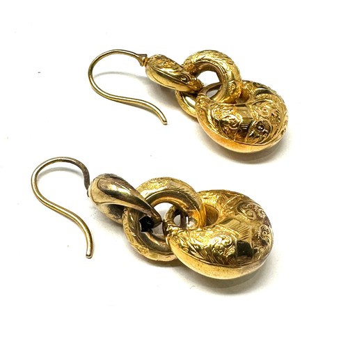 135 - 18ct gold victorian engraved drop earrings (5.6g)