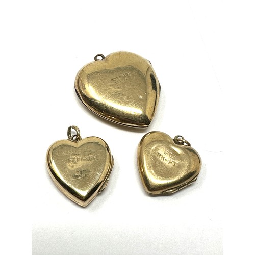 148 - 3 x 9ct gold back and front engraved heart lockets (9.5g)