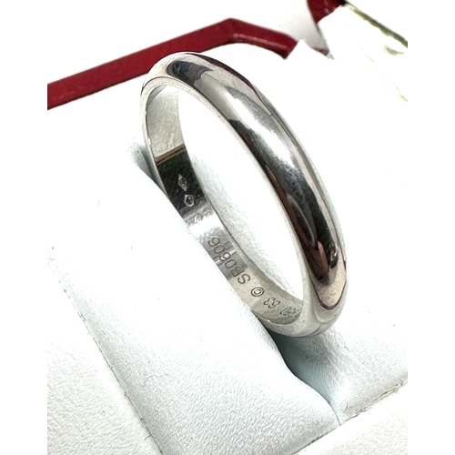 84 - Boxed Cartier 950 platinum band ring weight 7.3g