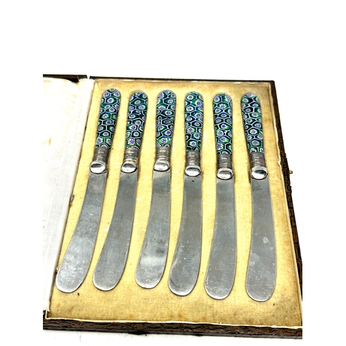 9 - Antique boxed set of silver mounted butter knives