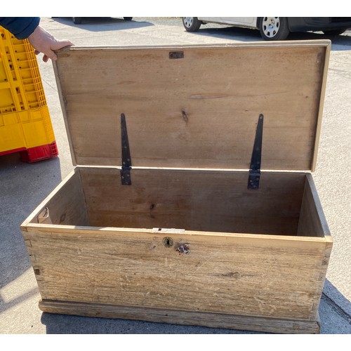 595 - Stripped pine dovetale blanket box measures approximately 14.5 inches tall 35 inches wide 17 inches ... 