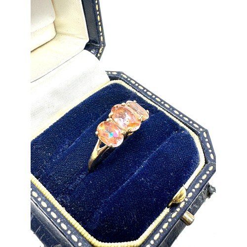 194 - 9ct gold mystic topaz  ring (2g)