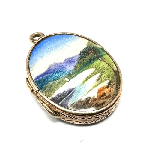 237 - 9ct gold back & front hand painted enamel locket pendant (6.2g)