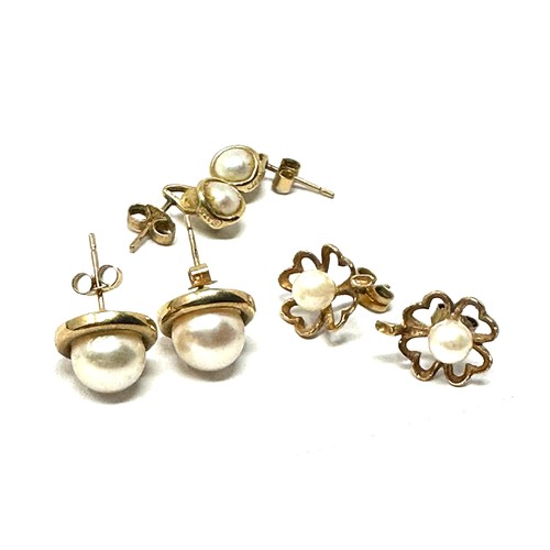 285 - 3 x 9ct gold paired cultured pearl stud earrings (4.7g)