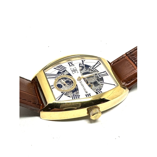 477 - earnshaw gents wristwatch the watch is ticking