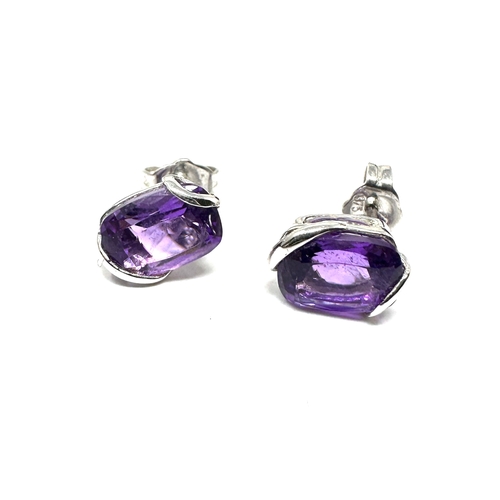 111 - 9ct white gold amethyst earrings 1.2g