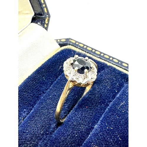 120 - 9ct gold sapphire & diamond ring 1.6g