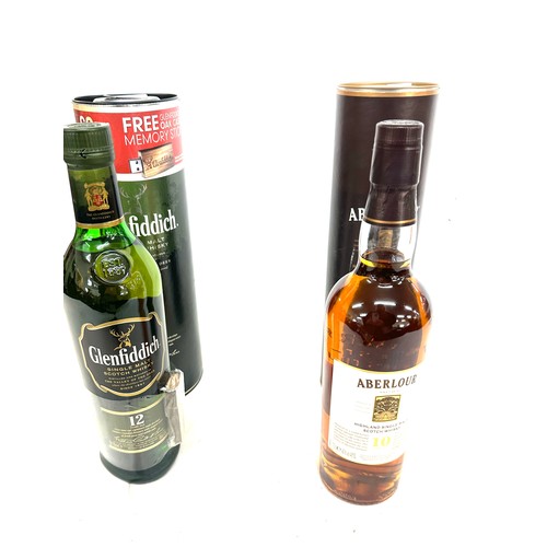 15 - Boxed Glenfiddich single malt whisky and Aberlour single malt whisky