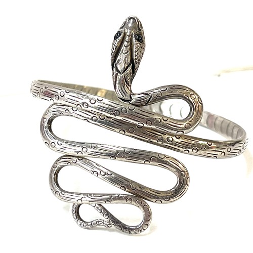 300 - Silver 925 snake bracelet, approximate weight 27.9g