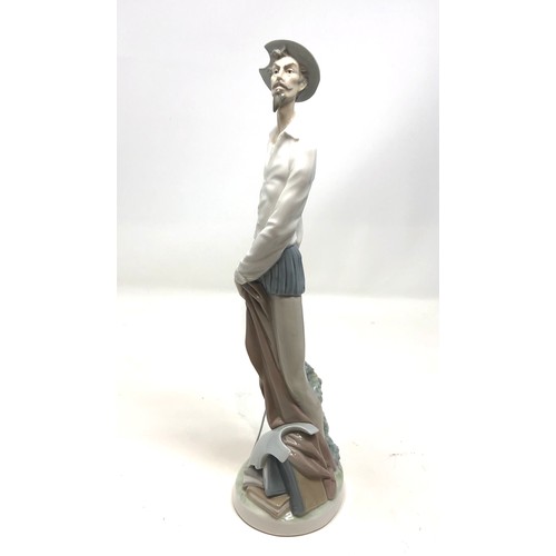 large lladro man with sword figure measures approx 30cm high good condition