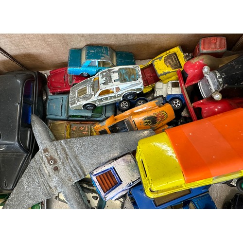 55 - Selection of vintage toy cars to include Matchbox, Corgi etc