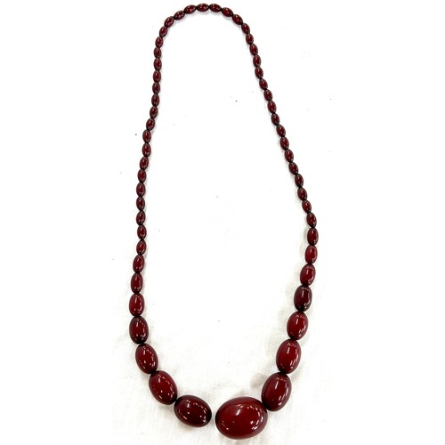 414 - Cherry amber bead necklace 79 grams, no internal streaking