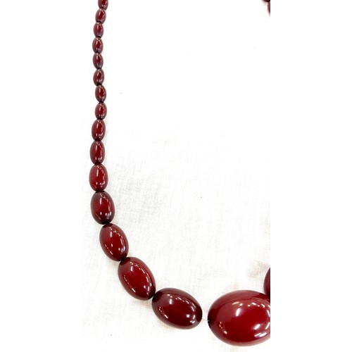 414 - Cherry amber bead necklace 79 grams, no internal streaking