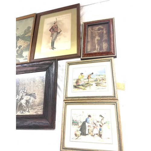 31 - Selection of 8 framed pictures