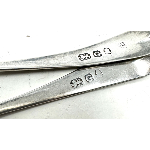 92 - 6 georgian silver tea spoons