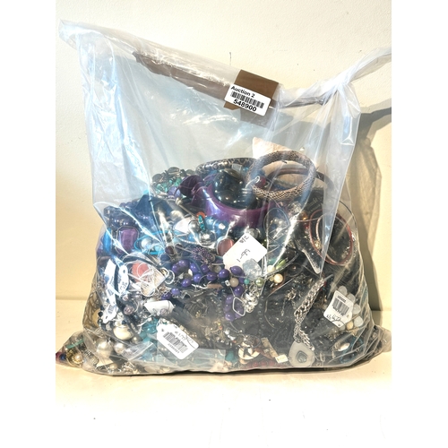 459 - 10kg UNSORTED COSTUME JEWELLERY inc. Bangles, Necklaces, Rings, Earrings.