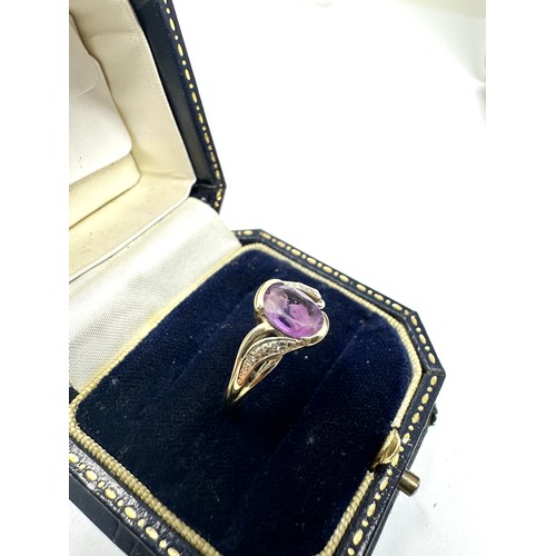 299 - 9ct gold amethyst & diamond dress ring (2.5g)