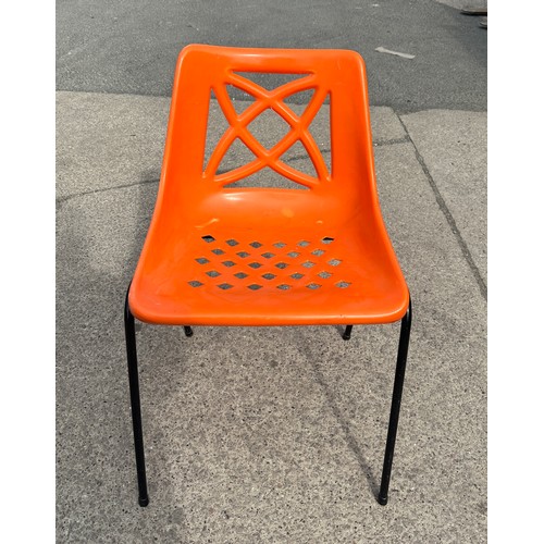 591 - Retro 1960s Geeco chair