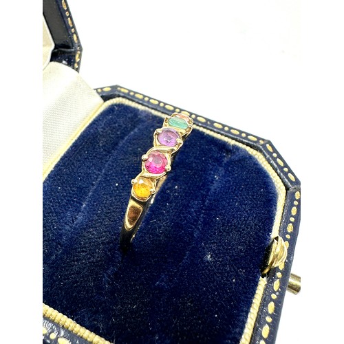 321 - 9ct gold pink sapphire, emerald, amethyst, garnet & citrine five stone dress ring (1.8g)