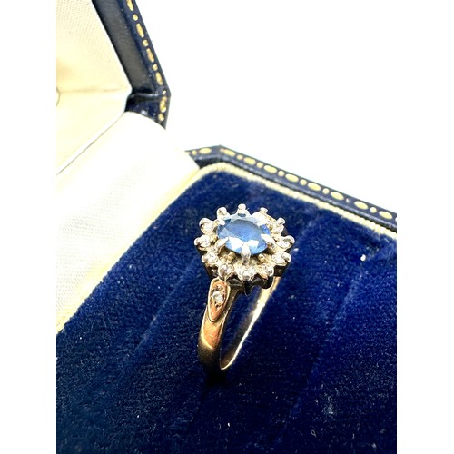 347 - 9ct gold vintage sapphire & diamond cluster dress ring (2g)