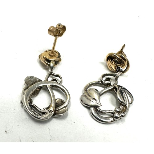 223 - 9ct white and yellow gold earrings (3g)