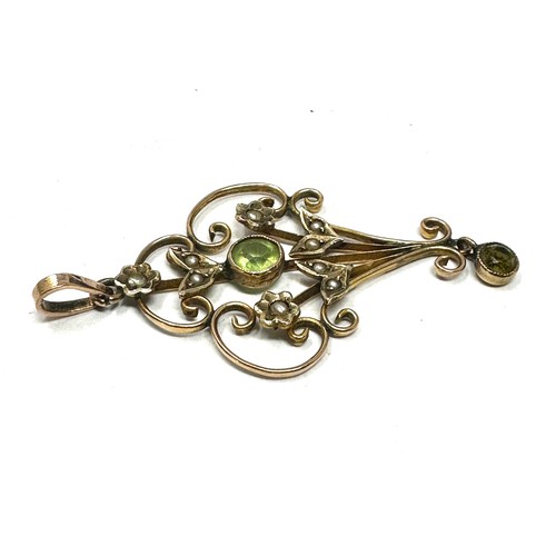 381 - 9ct gold antique green paste & seed pearl lavalier pendant (2.7g)