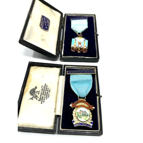 72 - 2 silver boxed masonic jewels