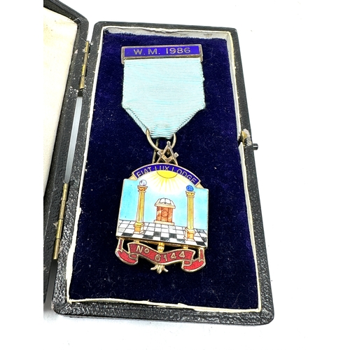 72 - 2 silver boxed masonic jewels