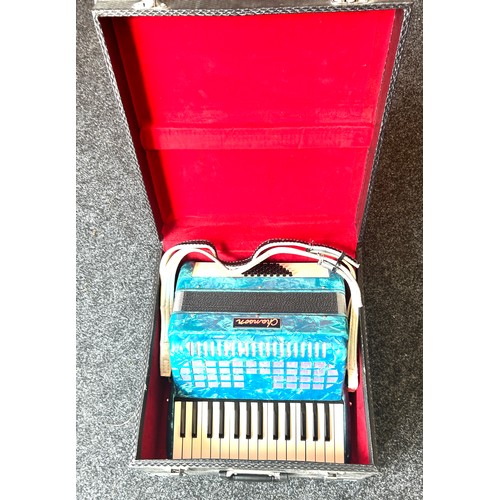 586 - Cased chanoon accordion