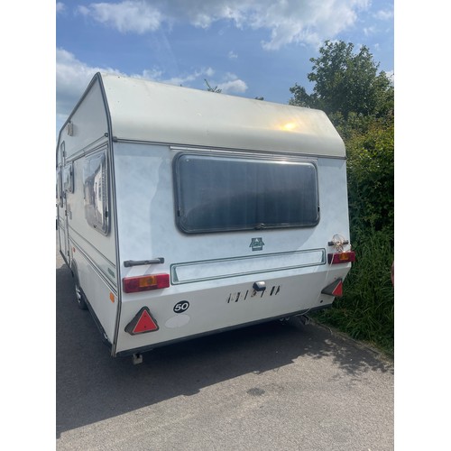 100A - 4 Berth Ace tow caravan