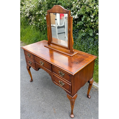 592 - Bur elm 5 drawer dressing table 43.5 inches long 20 inches depth 29.5 inches tall