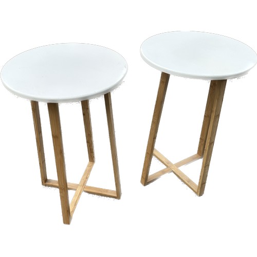 577 - Pair of painted top lamp tables plus wicker foot stool - tables measure approx 23.5 inches tall