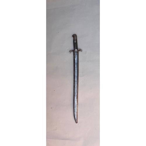 89 - 19th century Victorian British bayonet chequered grip length 72cm