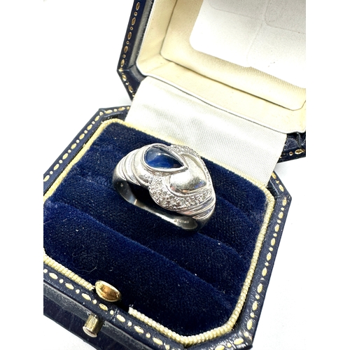 179 - 9ct white gold sapphire & diamond ring 5.4g