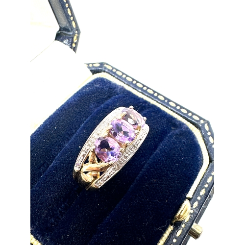 181 - 9ct gold diamond & amethyst ring 3.5g