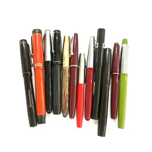 571 - Selection of 12 vintage and later fountain pens includes Osmirold, Parker Duo fold etc