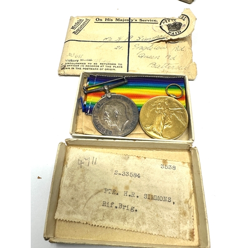 18 - ww1 death plaque & medal pair and papers original packaging to s/33584 rifleman h.r simmons rifle br... 