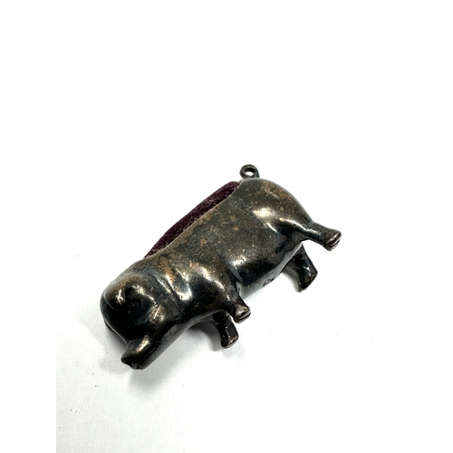 128 - 925 silver pig pin cushion