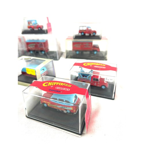 56 - Large selection Oxford diecast Ltd edition Chipperfields Circus vehicles boxed to include model numb... 