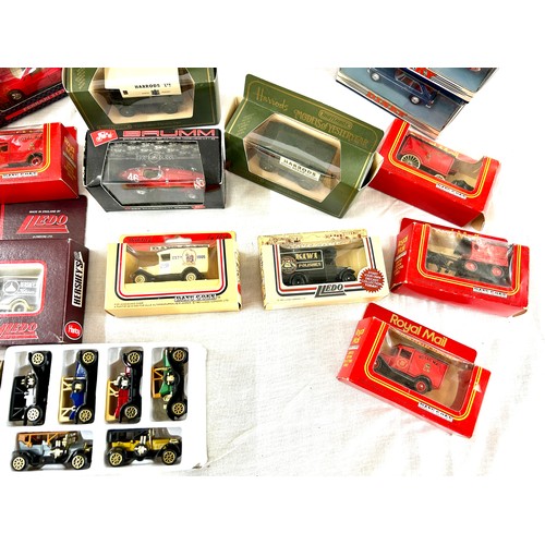 22 - Selection of vintage and later advertising vehicles to include Royal Mail, Lledo, Corgi, Days gone e... 