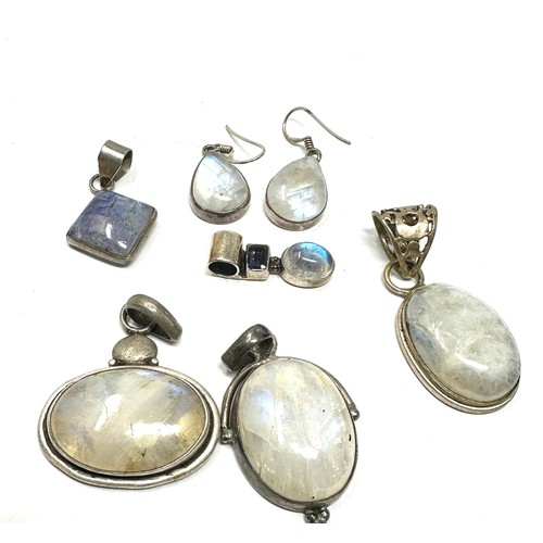 320 - 6 x .925 moonstone jewellery (47g)