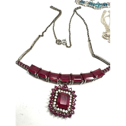 355 - 4 x .925 necklaces including ruby (41g)