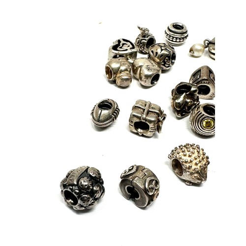 365 - 20 x .925 pandora charms (68g)