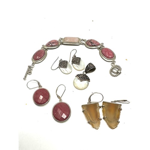 323 - 5 x .925 gemstone jewellery by suarti and whitney kelly (63g)