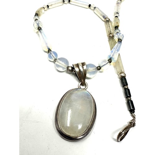 333 - 2 x .925 moonstone necklaces (47g)