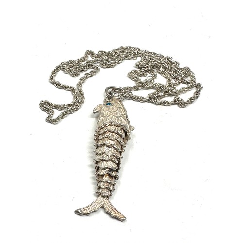 337 - .925 articulated lucky fish pendant necklace (31g)