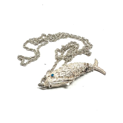 337 - .925 articulated lucky fish pendant necklace (31g)