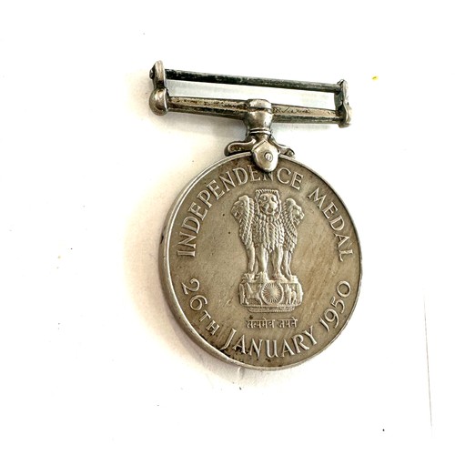 439 - Military The Metropolian J.Hudson and co 1970 whistle and a indian police force independance medal